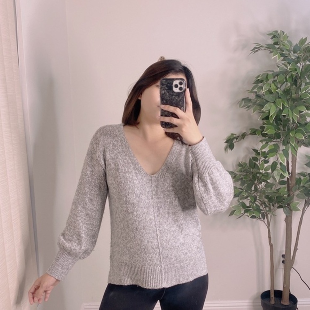 BP Vneck longsleeves grey sweater pullover - Picture 6 of 7
